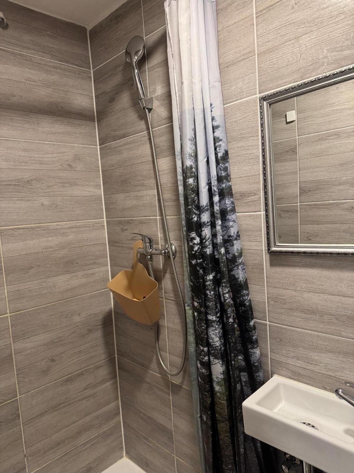 M & E Ferienwohnung باد ميرغنثيم المظهر الخارجي الصورة
