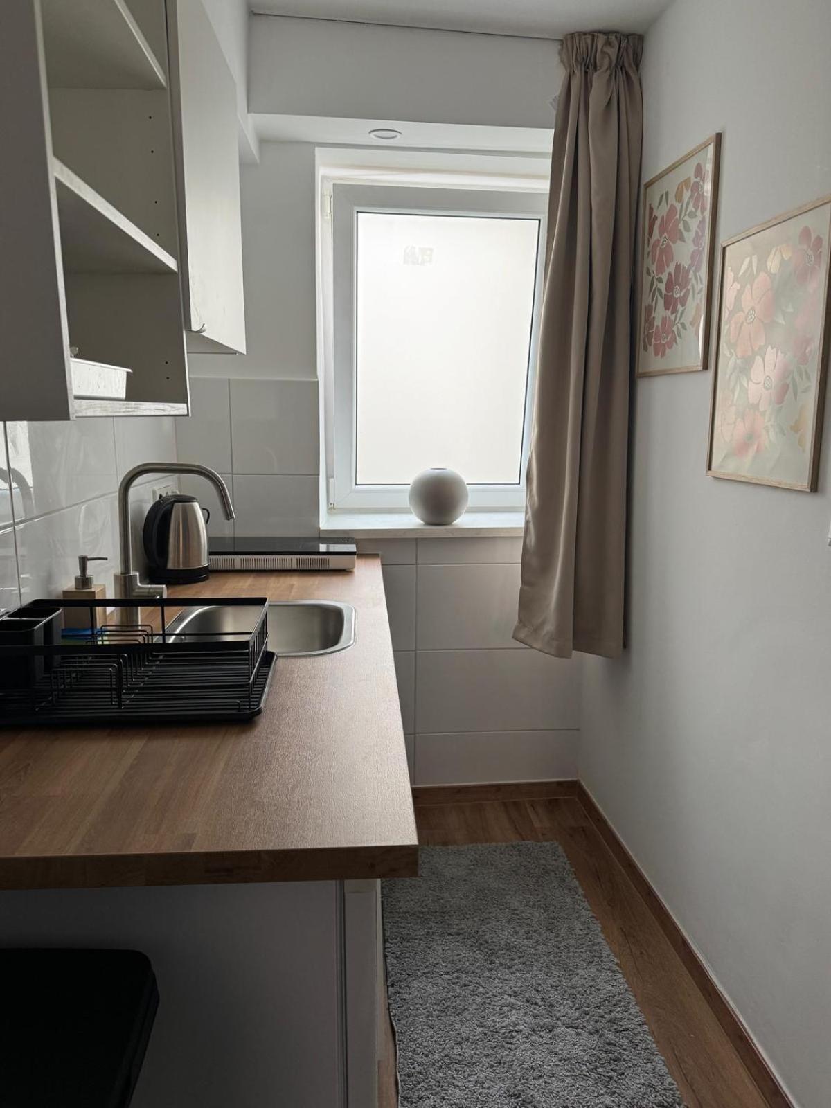 M & E Ferienwohnung باد ميرغنثيم المظهر الخارجي الصورة
